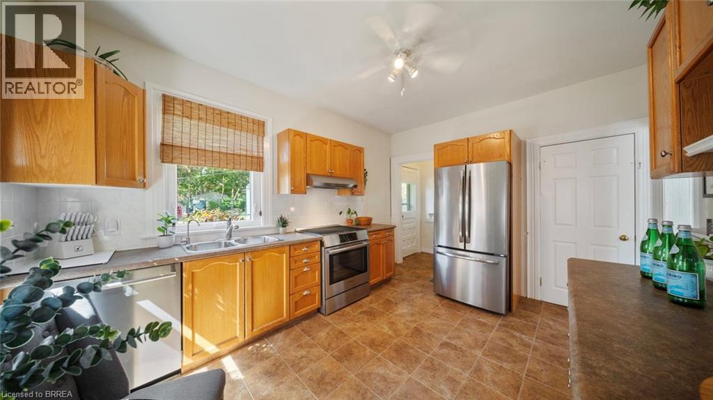 30 Lyons Avenue, Brantford, Ontario  N3R 4P9 - Photo 14 - 40785300