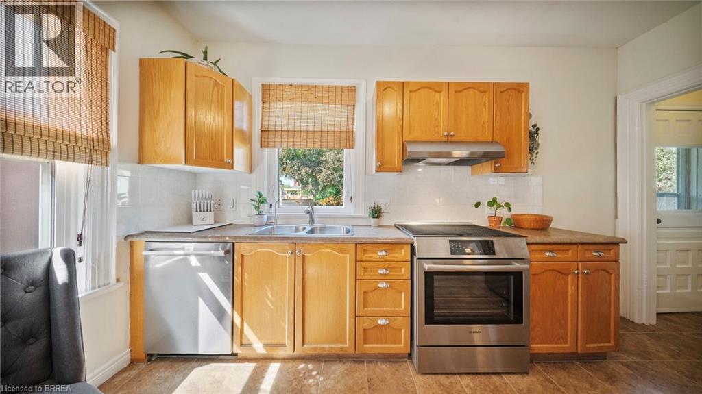 30 Lyons Avenue, Brantford, Ontario  N3R 4P9 - Photo 15 - 40785300