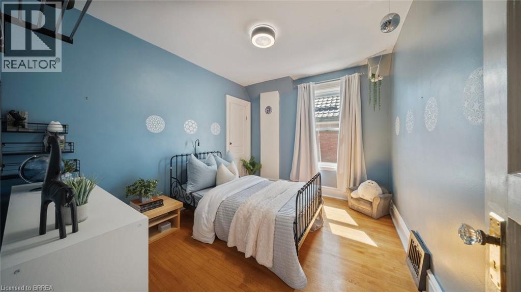 30 Lyons Avenue, Brantford, Ontario  N3R 4P9 - Photo 18 - 40785300