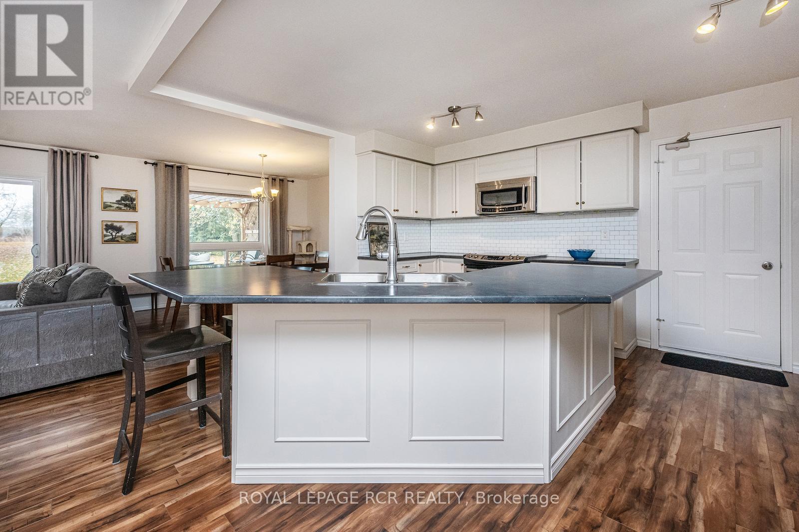 15 James Street, Amaranth, Ontario  L9W 3Z1 - Photo 10 - X12506304