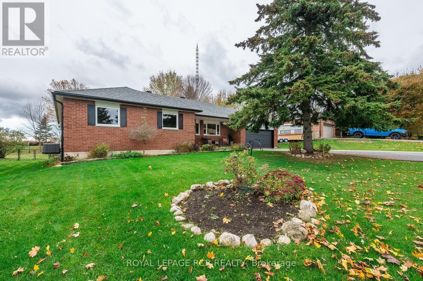 15 James Street, Amaranth, Ontario  L9W 3Z1 - Photo 6 - X12506304