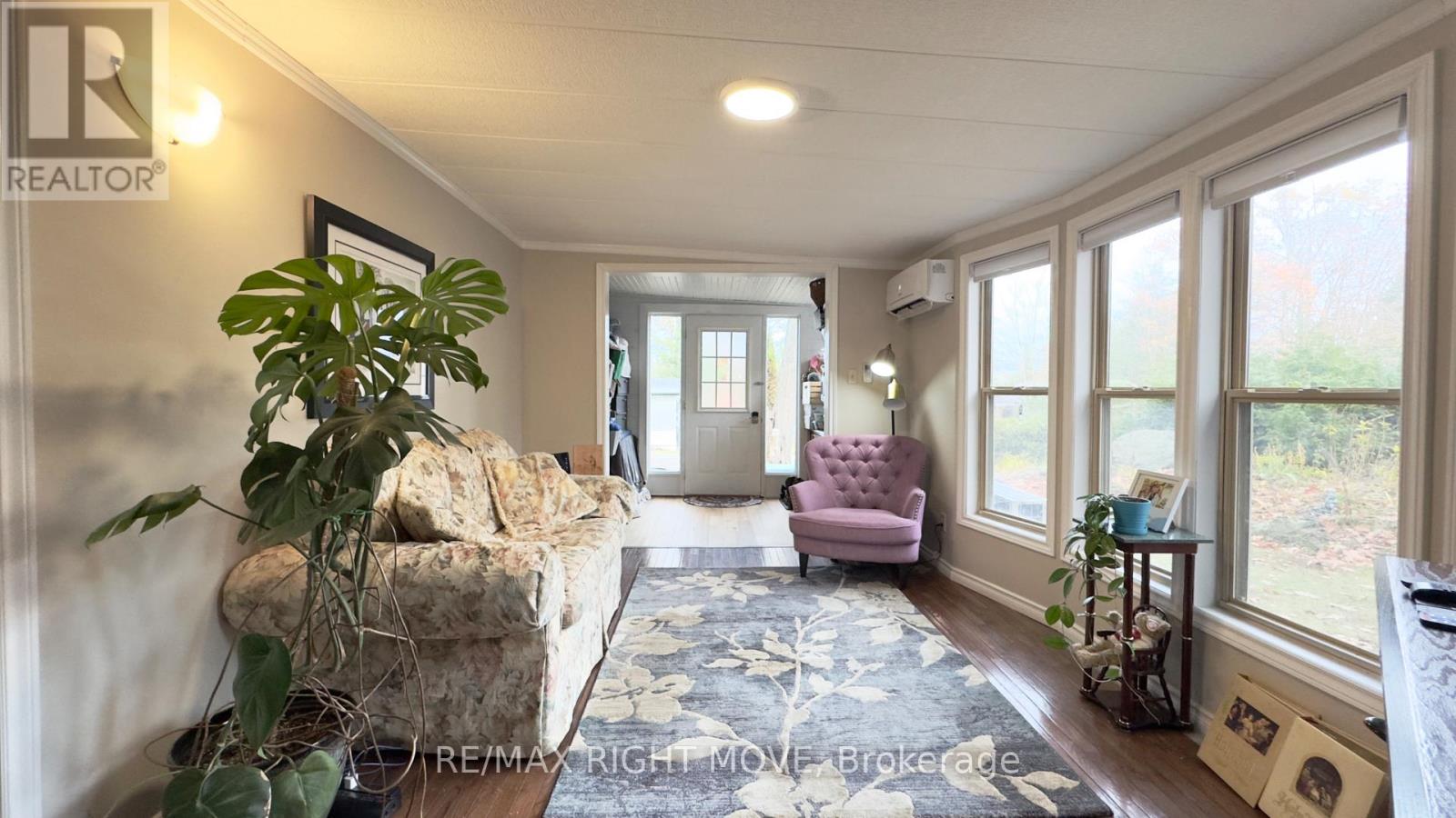 101 - 1007 Racoon Road, Gravenhurst, Ontario  P1P 0C2 - Photo 12 - X12506308