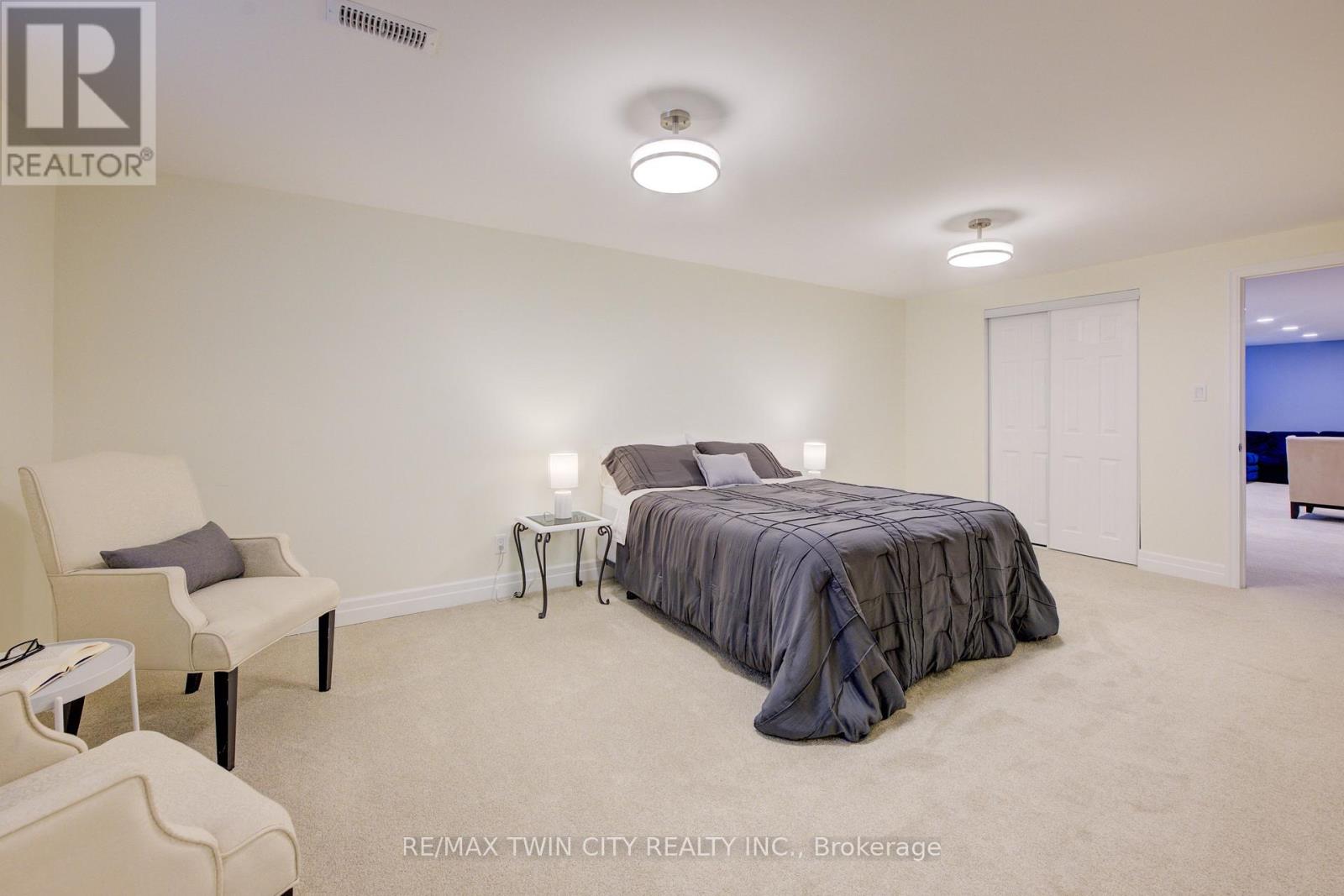 439 Northlake Drive, Waterloo, Ontario  N2V 1Y6 - Photo 27 - X12506332