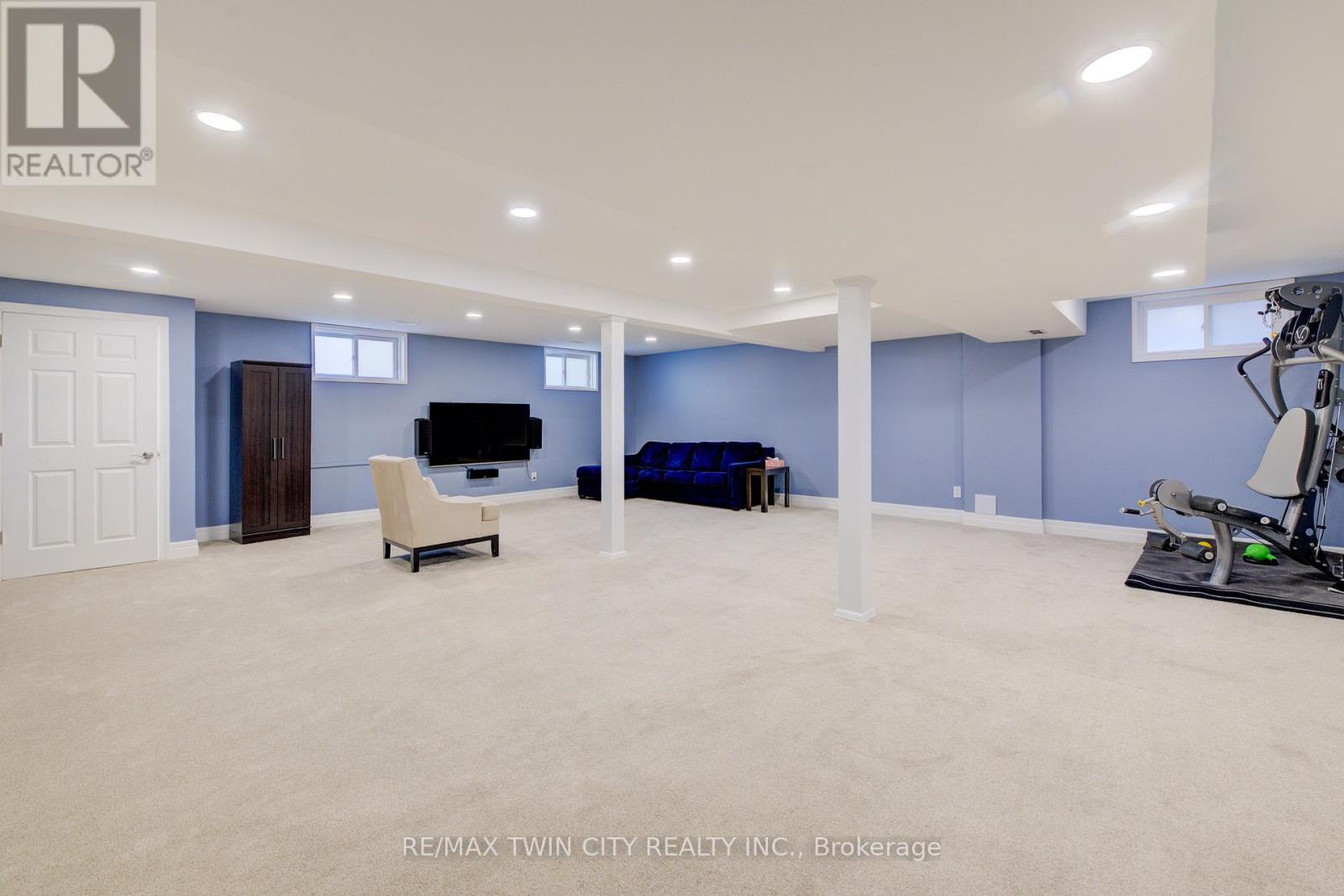 439 Northlake Drive, Waterloo, Ontario  N2V 1Y6 - Photo 32 - X12506332