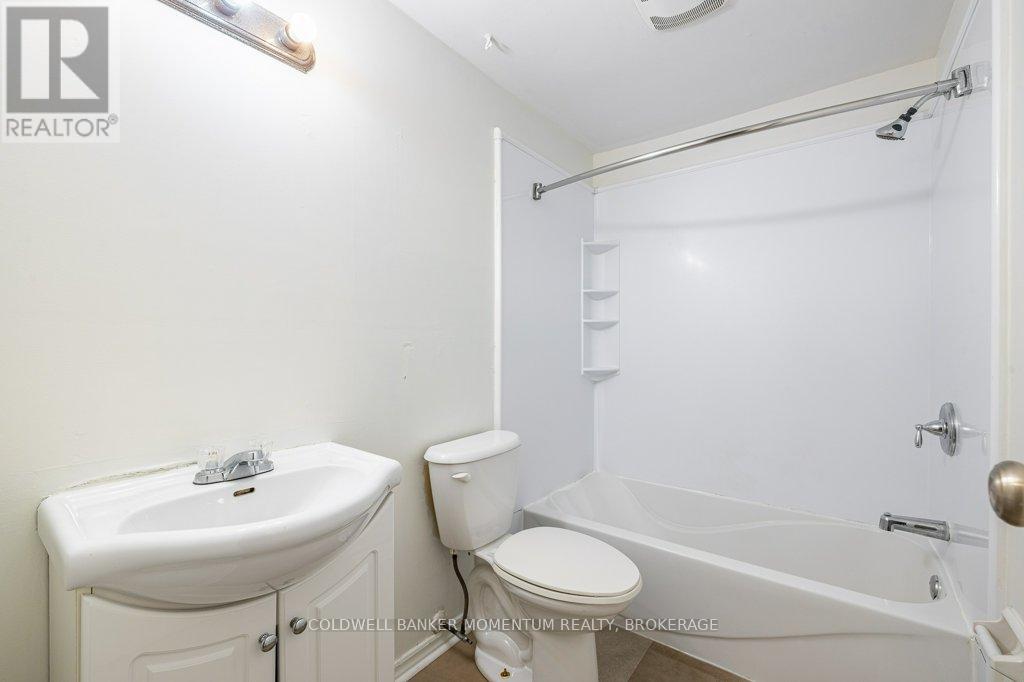 14 Ventura Drive, St. Catharines, Ontario  L2R 7H5 - Photo 15 - X12506384