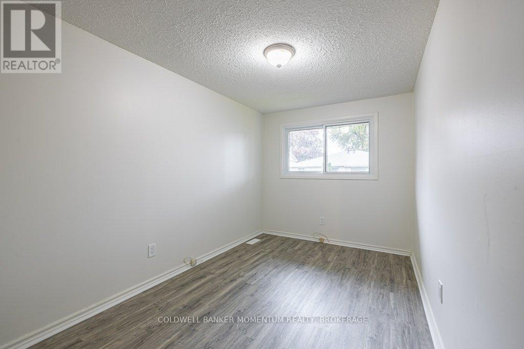 14 Ventura Drive, St. Catharines, Ontario  L2R 7H5 - Photo 16 - X12506384