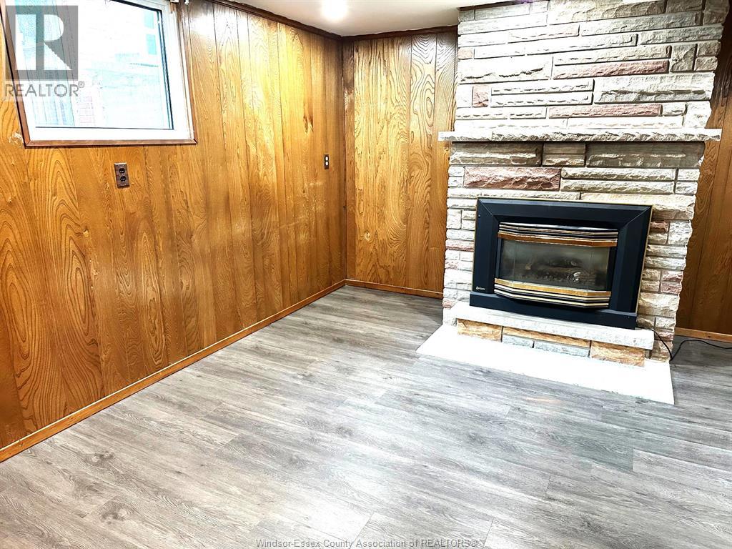 3551 Woodland, Windsor, Ontario  N9E 1Z9 - Photo 12 - 25027918