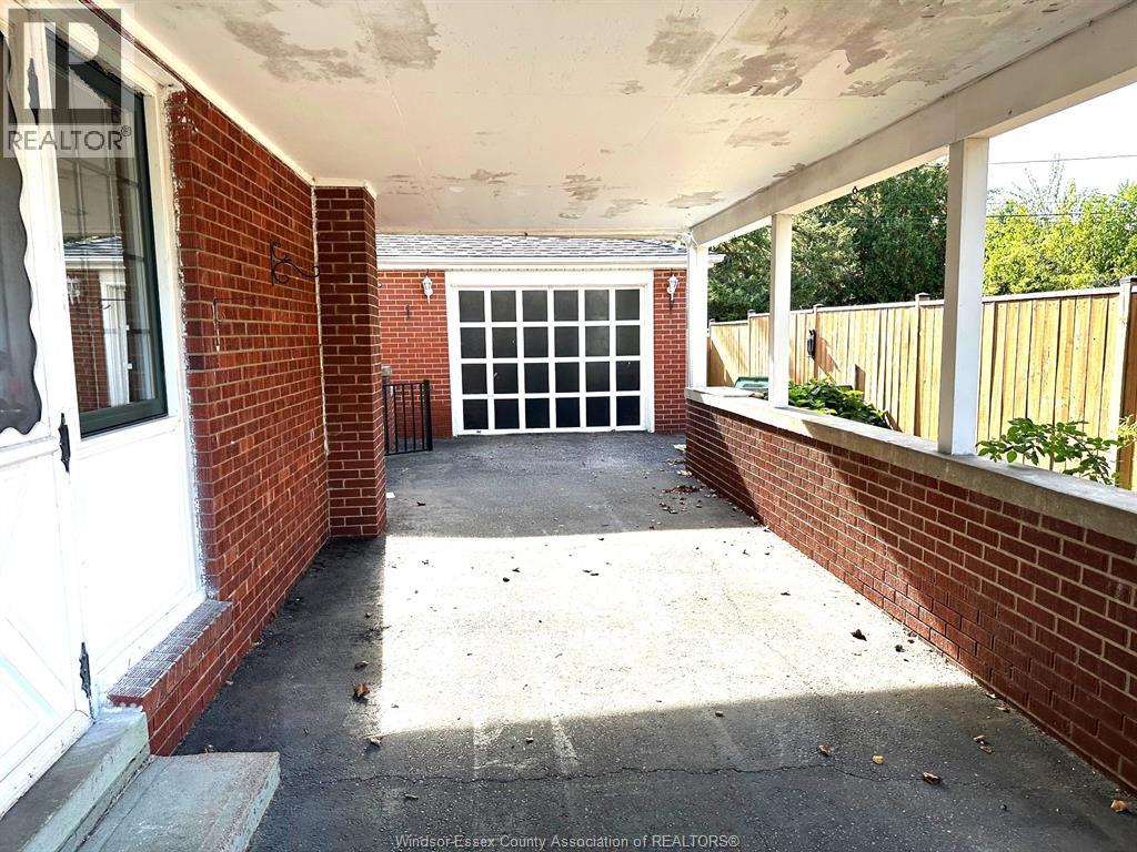 3551 Woodland, Windsor, Ontario  N9E 1Z9 - Photo 15 - 25027918