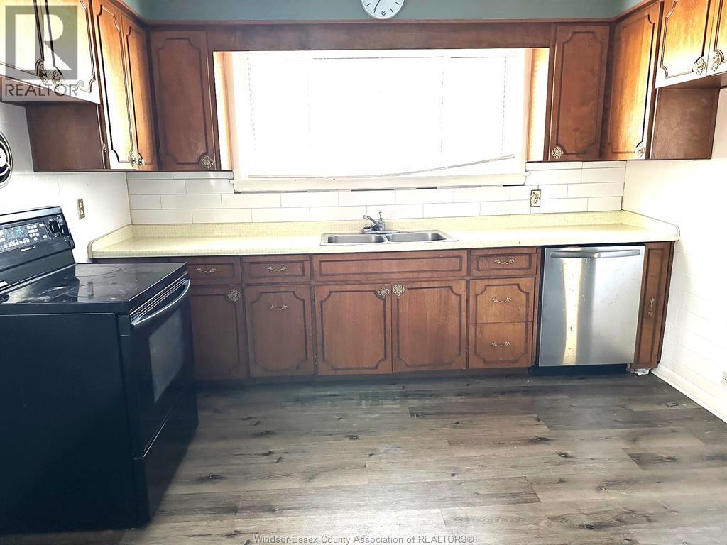 3551 Woodland, Windsor, Ontario  N9E 1Z9 - Photo 6 - 25027918