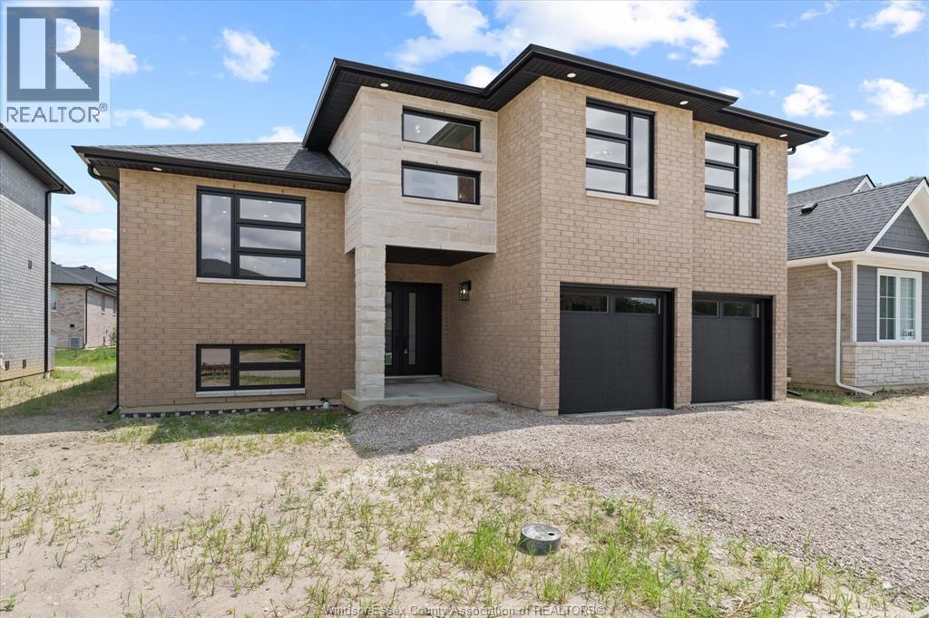 2474 Partington Avenue, Windsor, Ontario N9E 0B4 - Photo 2 - 25027911