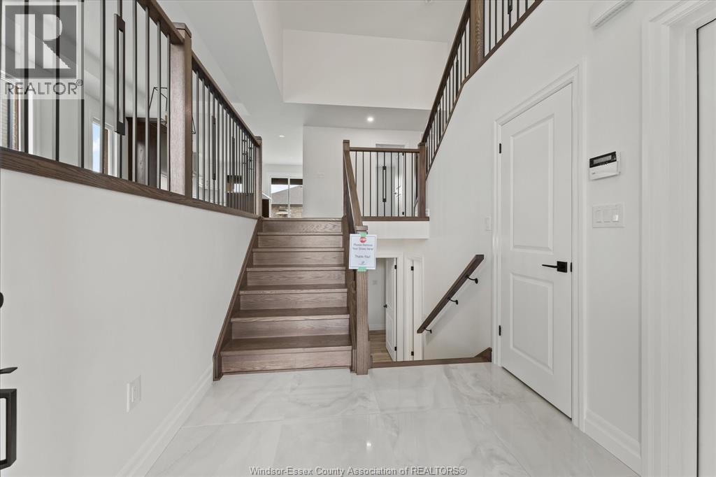 2474 Partington Avenue, Windsor, Ontario N9E 0B4 - Photo 4 - 25027911