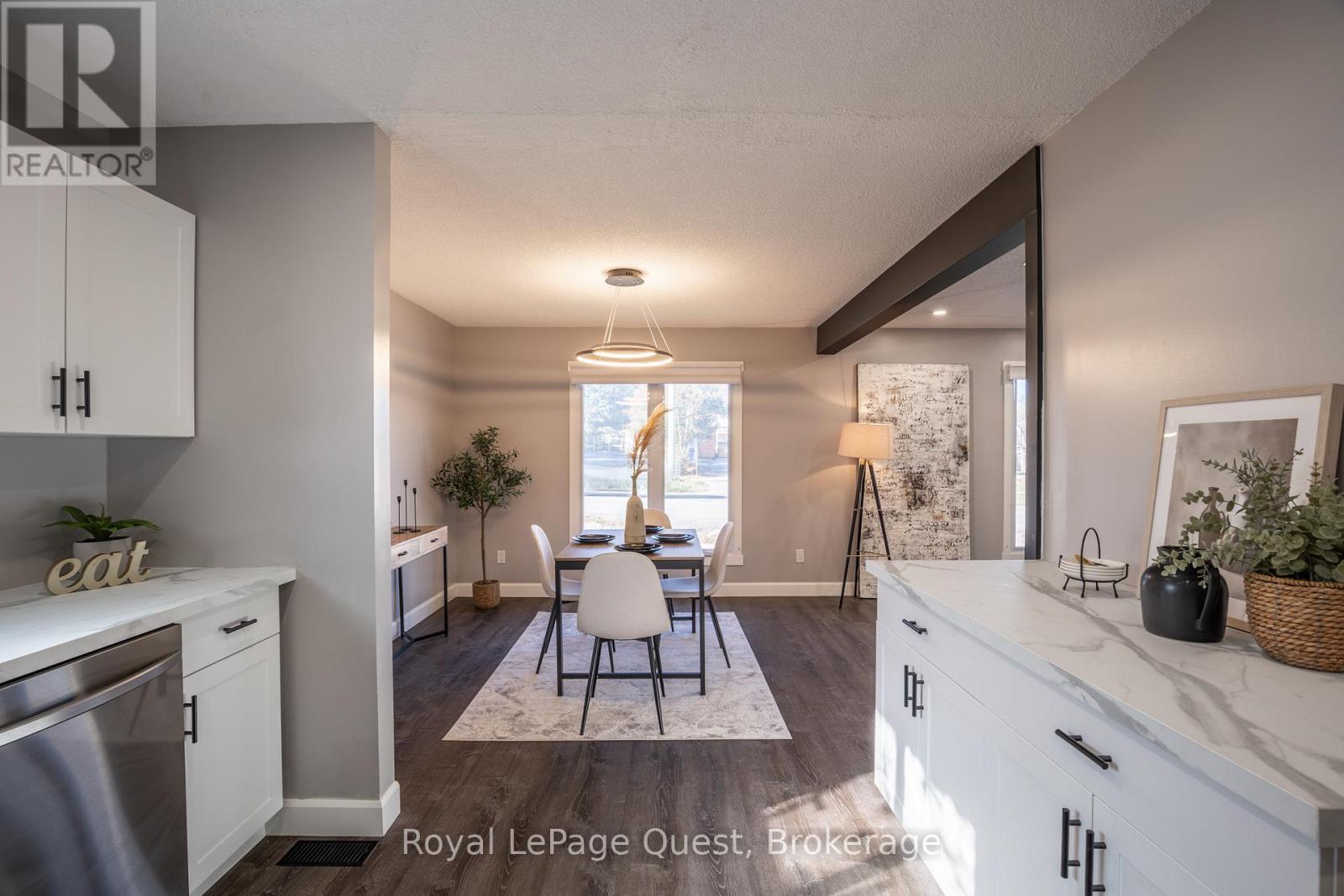 357 Barrie Road, Orillia, Ontario L3V 2S1 - Photo 11 - S12506352