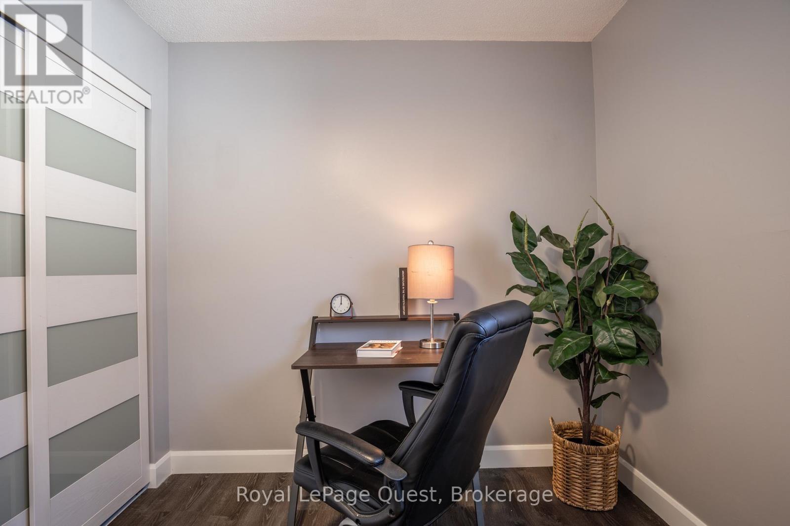 357 Barrie Road, Orillia, Ontario L3V 2S1 - Photo 15 - S12506352