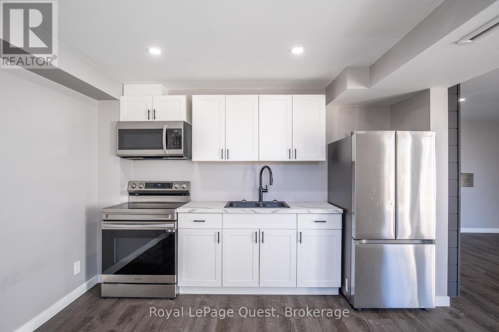 357 Barrie Road, Orillia, Ontario L3V 2S1 - Photo 22 - S12506352