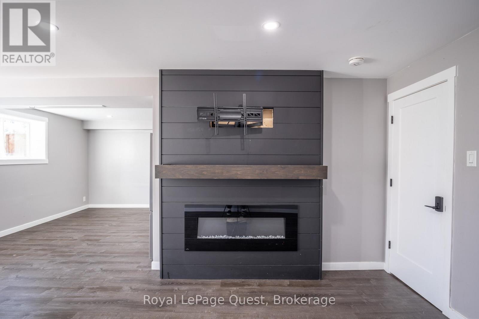 357 Barrie Road, Orillia, Ontario L3V 2S1 - Photo 23 - S12506352