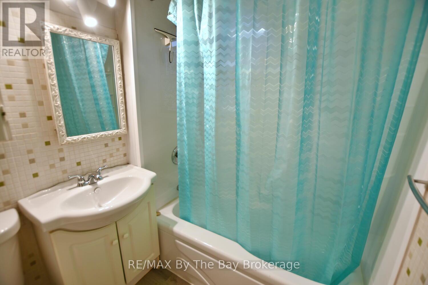 23 Seventh Street, Collingwood, Ontario  L9Y 2A8 - Photo 14 - S12506368