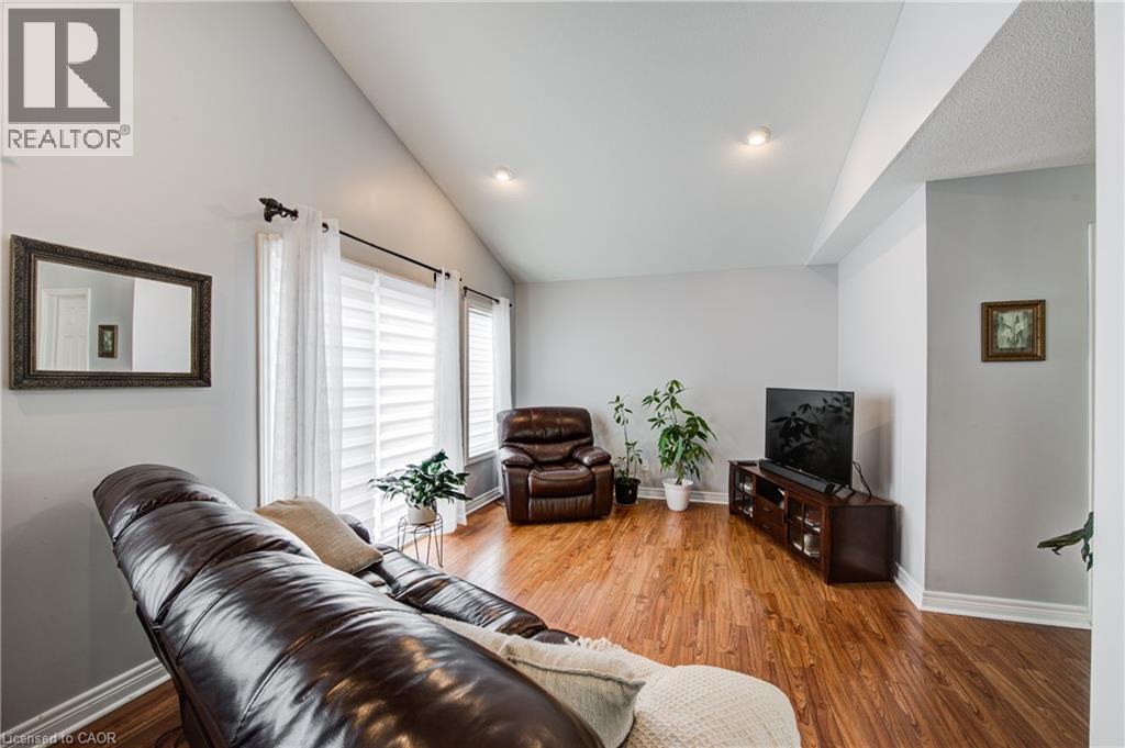 541 Alberta Avenue, Woodstock, Ontario  N4V 1H2 - Photo 13 - 40757881