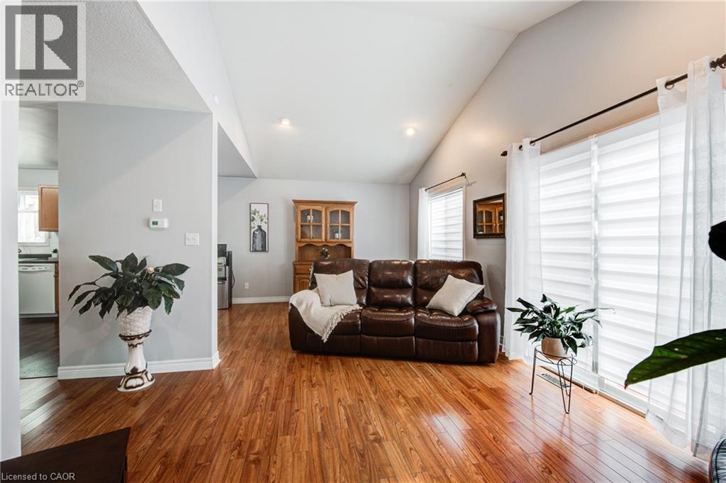 541 Alberta Avenue, Woodstock, Ontario  N4V 1H2 - Photo 15 - 40757881