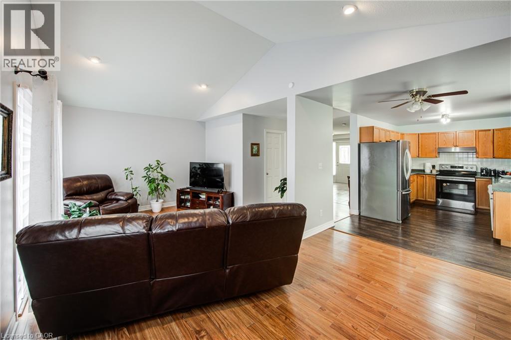 541 Alberta Avenue, Woodstock, Ontario  N4V 1H2 - Photo 12 - 40757881