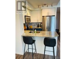 TH73B - 75 EAST LIBERTY STREET, Toronto, Ontario