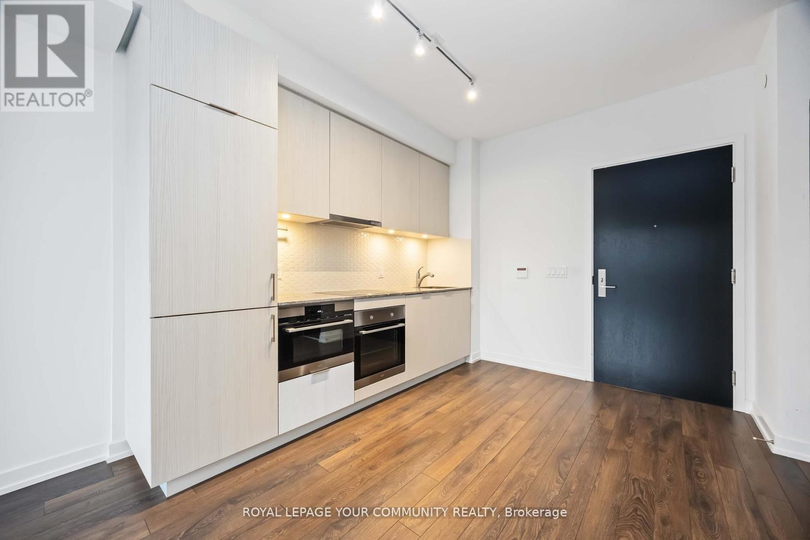 320 - 158 Front Street E, Toronto, Ontario  M5A 0K9 - Photo 6 - C12506436
