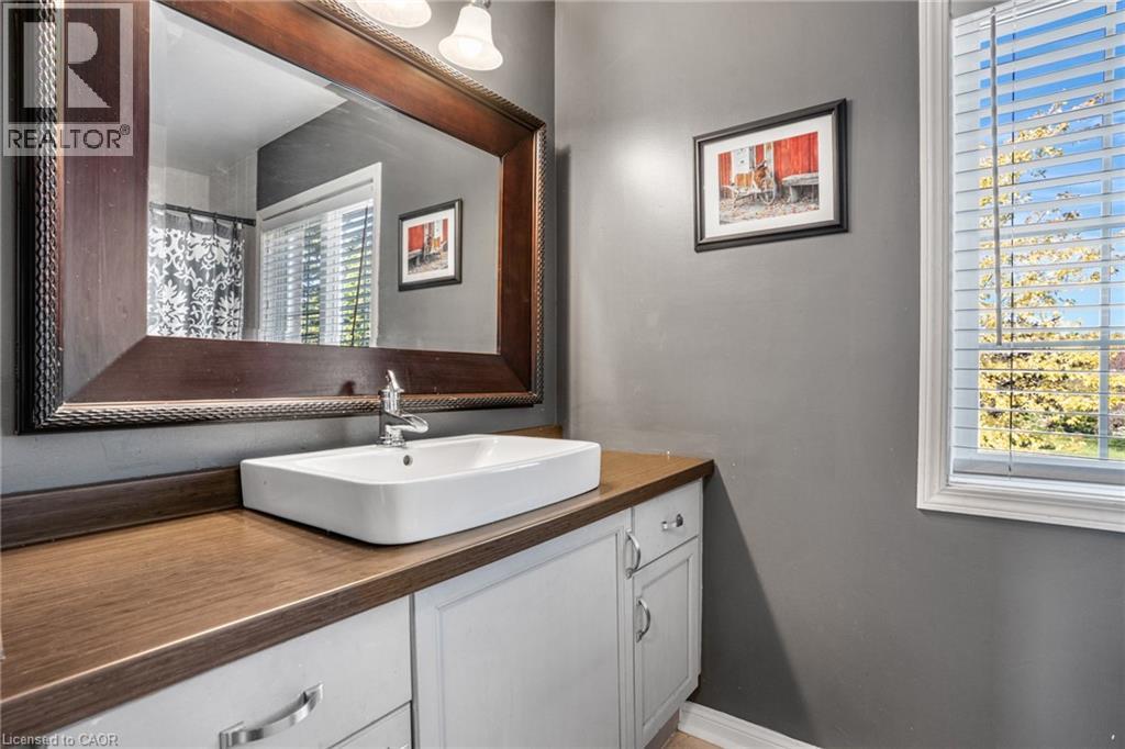 795 Saginaw Parkway, Cambridge, Ontario  N1T 1R3 - Photo 32 - 40785468