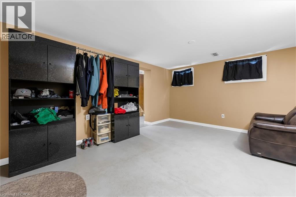 12 Monet Avenue, Etobicoke, Ontario  M9C 3N7 - Photo 23 - 40784910