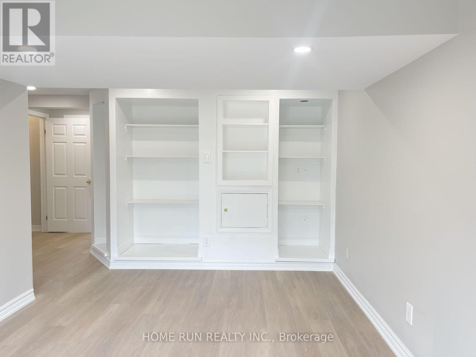 63 Banchory Crescent, Ottawa, Ontario  K2K 2V3 - Photo 18 - X12506262