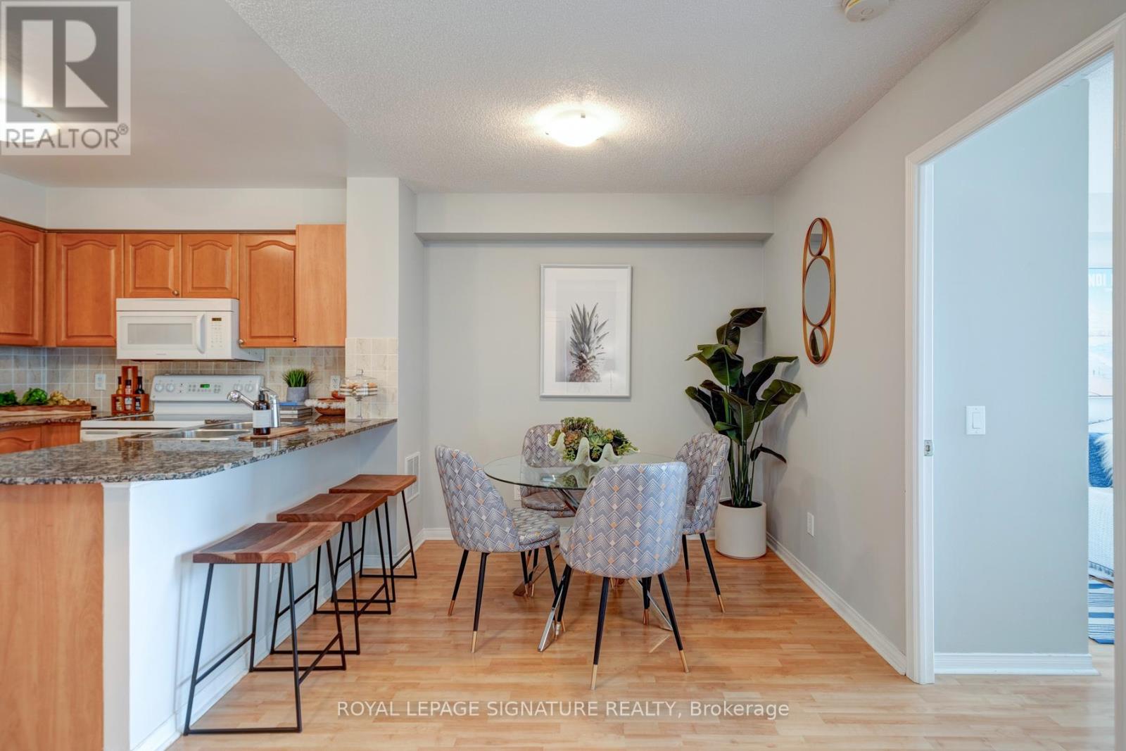 402 - 1863 Queen Street E, Toronto, Ontario M4L 3Y6 - Photo 12 - E12506410