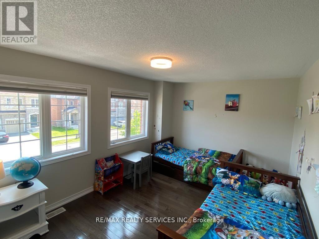 58 Promenade Drive N, Whitby, Ontario  L1R 0L4 - Photo 20 - E12506426