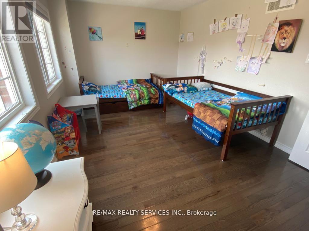 58 Promenade Drive N, Whitby, Ontario  L1R 0L4 - Photo 21 - E12506426