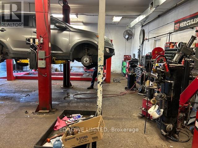 299 Atherley Road, Orillia, Ontario  L3V 3Y9 - Photo 3 - S12501862