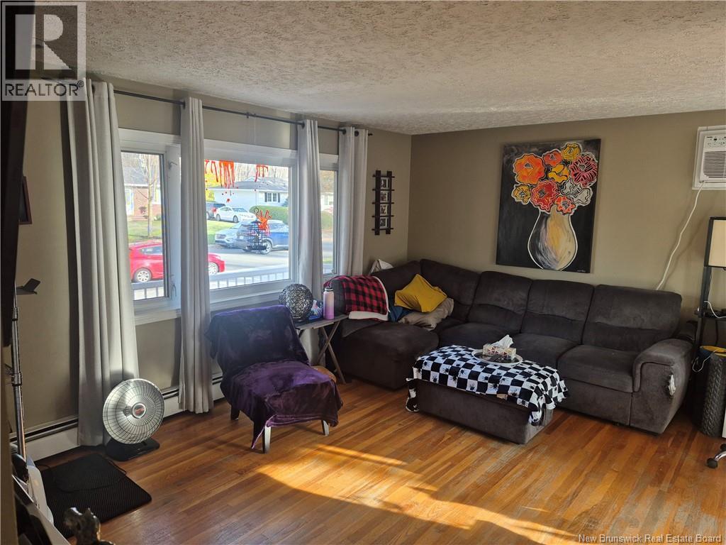 183 Burpee Street, Nashwaaksis, New Brunswick  E3A 1M8 - Photo 7 - NB129519