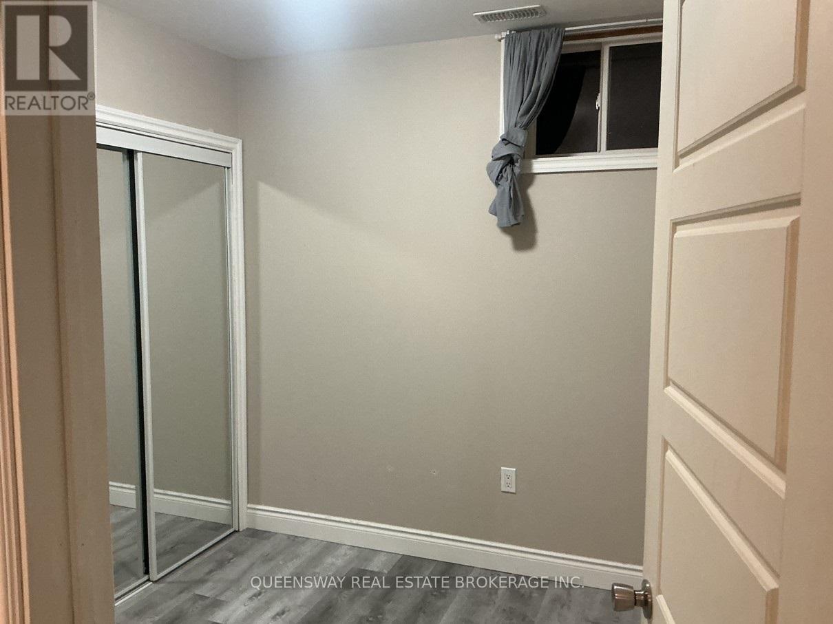 Unknown Address, ,     - Photo 11 - X12505704