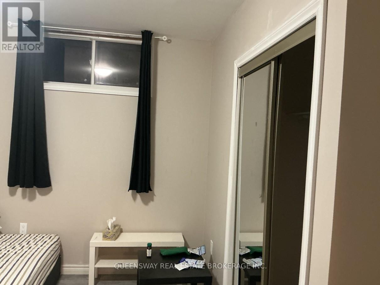 Unknown Address, ,     - Photo 9 - X12505704