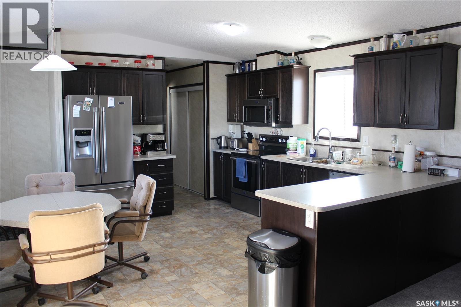 226 13th Street, Humboldt, Saskatchewan  S0K 2A0 - Photo 6 - SK022088