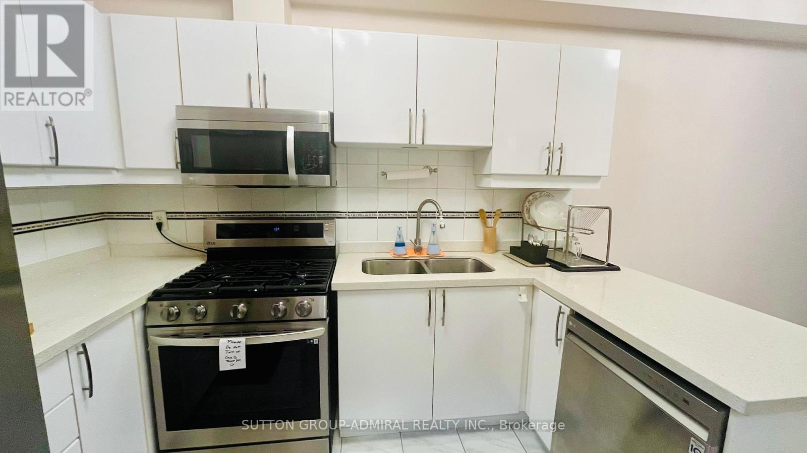 22 Casa Grande Street, Richmond Hill, Ontario  L4S 1R3 - Photo 11 - N12506374