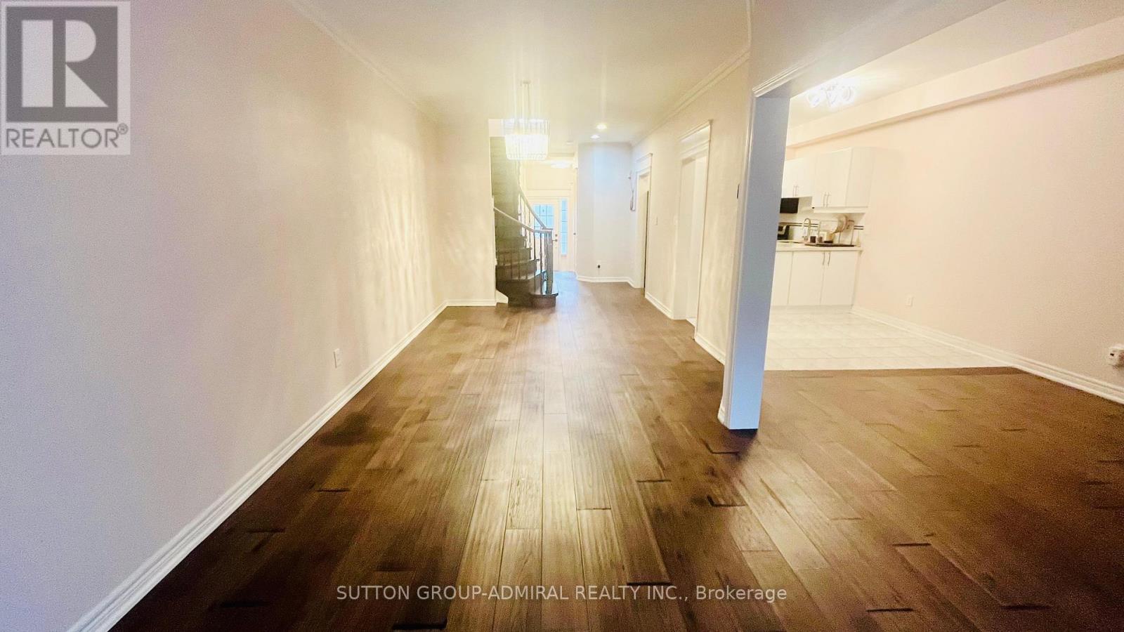 22 Casa Grande Street, Richmond Hill, Ontario  L4S 1R3 - Photo 8 - N12506374