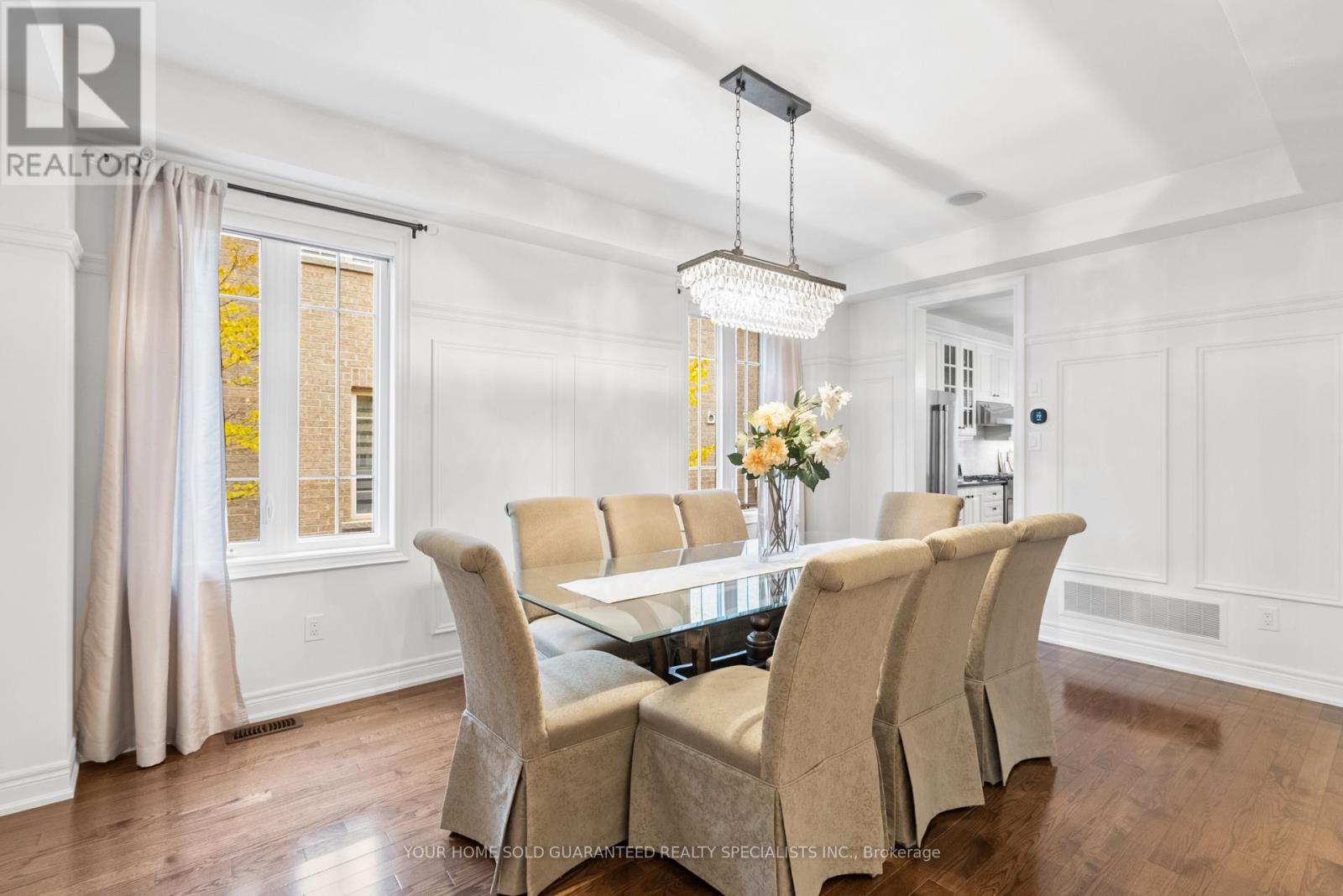 5 Bluff Trail, King, Ontario  L7B 0A2 - Photo 5 - N12506406