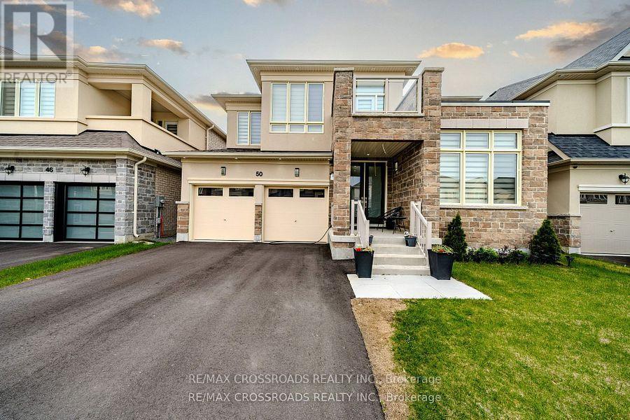 50 CARRIAGE SHOP BEND, East Gwillimbury, Ontario