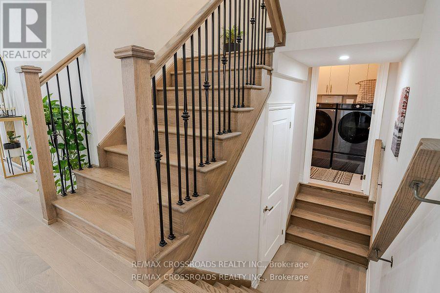 50 Carriage Shop Bend, East Gwillimbury, Ontario  L9N 0Y5 - Photo 13 - N12506440