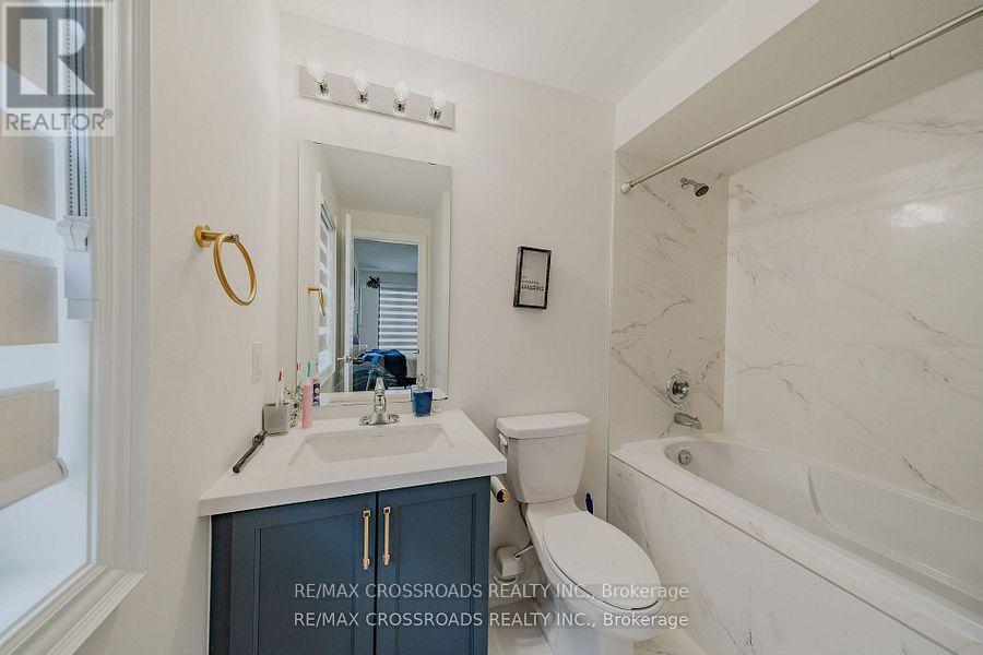 50 Carriage Shop Bend, East Gwillimbury, Ontario  L9N 0Y5 - Photo 26 - N12506440