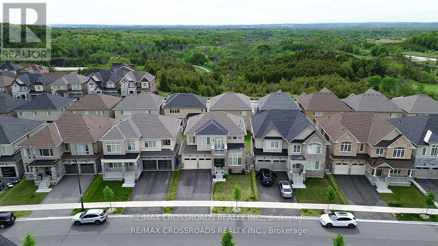 50 Carriage Shop Bend, East Gwillimbury, Ontario  L9N 0Y5 - Photo 36 - N12506440