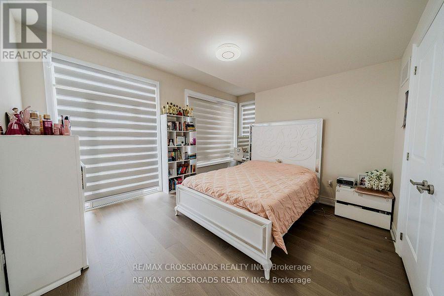 50 Carriage Shop Bend, East Gwillimbury, Ontario  L9N 0Y5 - Photo 49 - N12506440