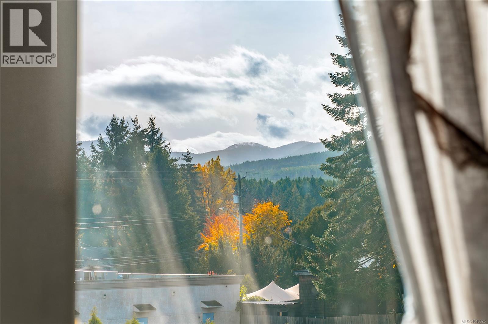 2765 Penrith Ave, Cumberland, British Columbia  V0R 1S0 - Photo 33 - 1018826