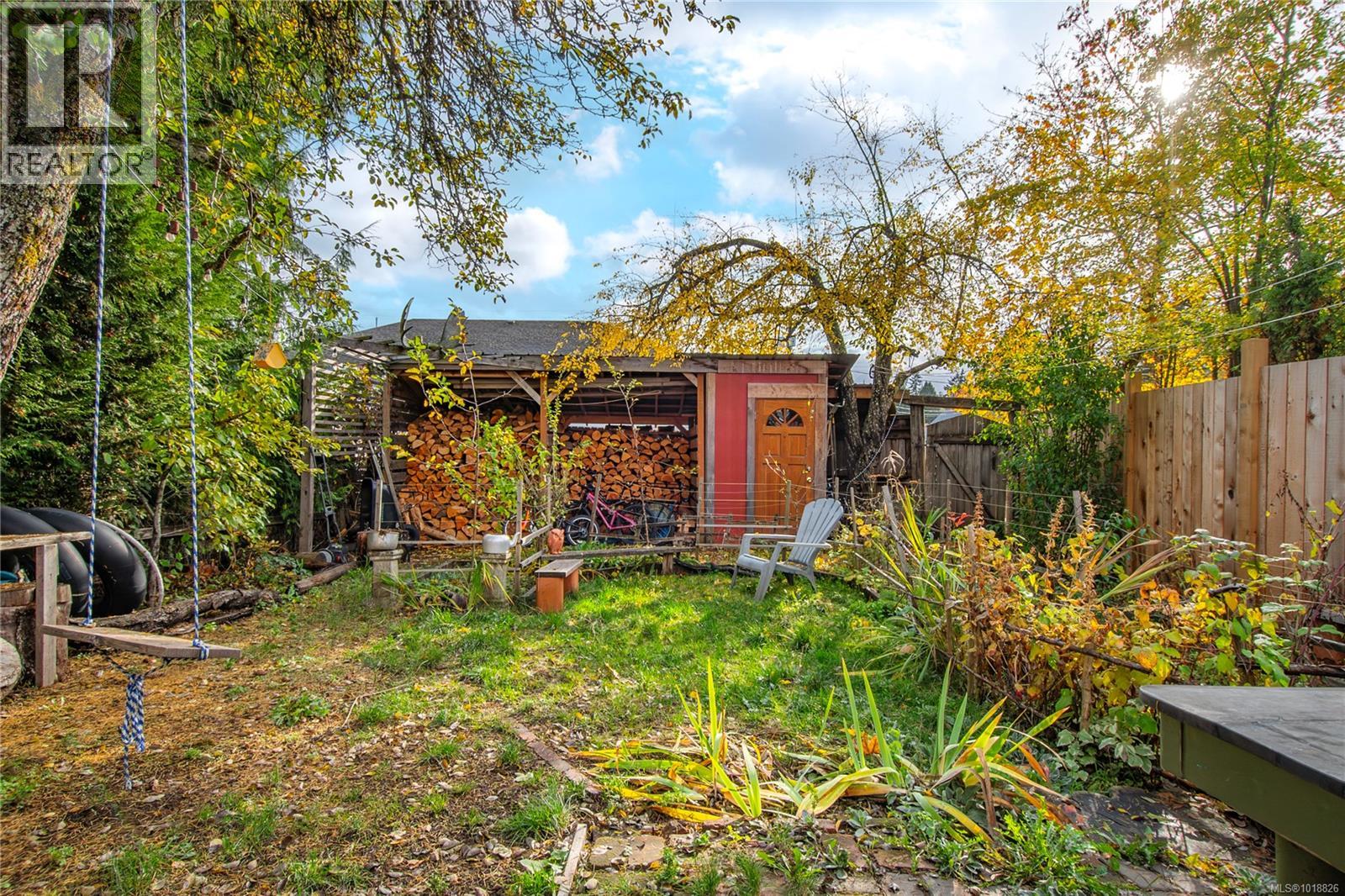 2765 Penrith Ave, Cumberland, British Columbia  V0R 1S0 - Photo 39 - 1018826