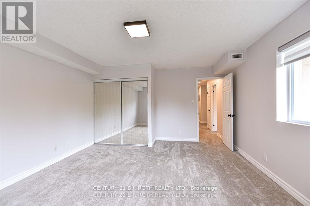 302 - 125 Bond Street, Orillia, Ontario  L3V 1J7 - Photo 22 - S12506354