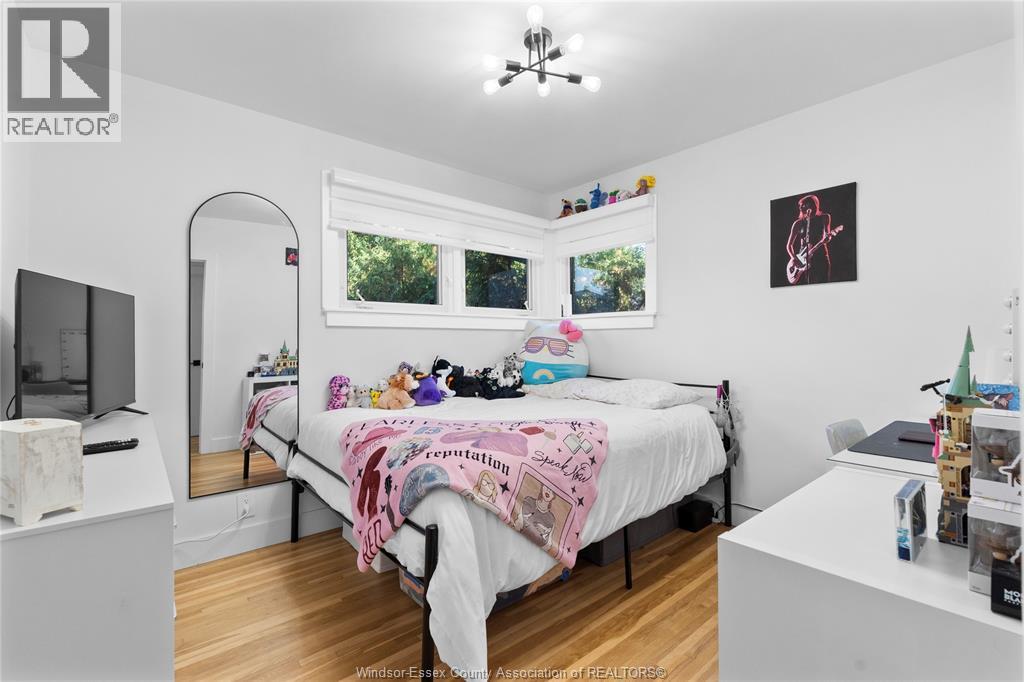 2850 Virginia Park Avenue, Windsor, Ontario  N9E 2B9 - Photo 15 - 25027919