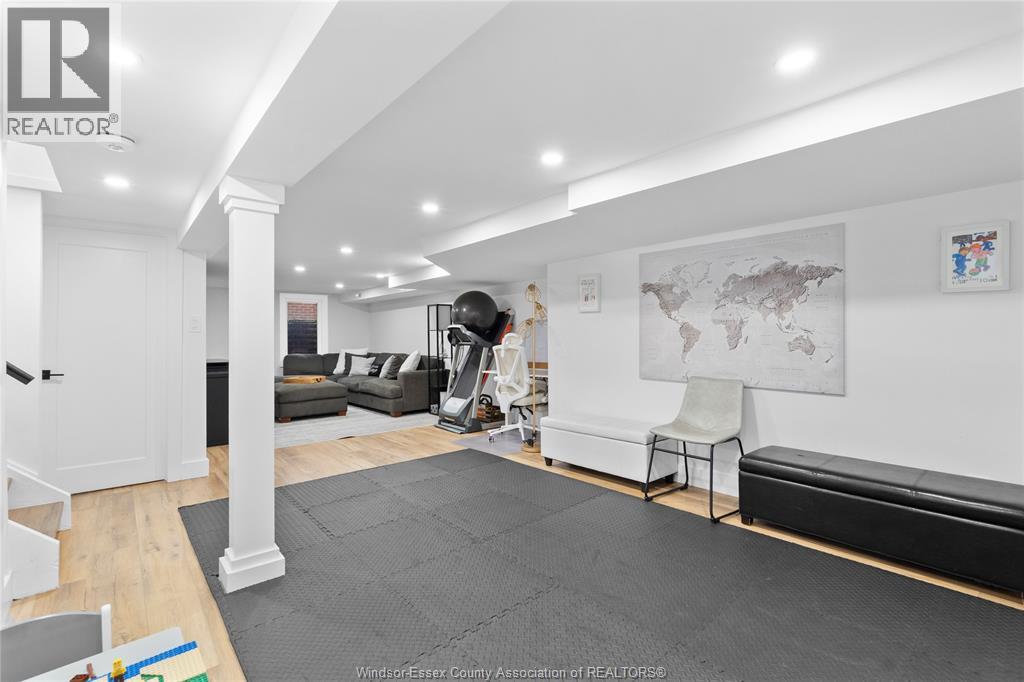 2850 Virginia Park Avenue, Windsor, Ontario  N9E 2B9 - Photo 20 - 25027919