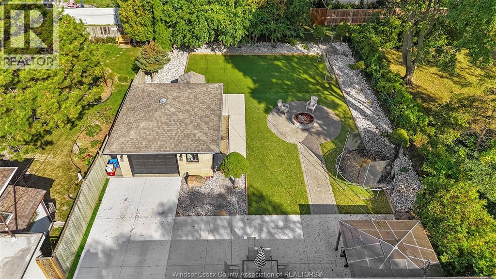 2850 Virginia Park Avenue, Windsor, Ontario  N9E 2B9 - Photo 32 - 25027919